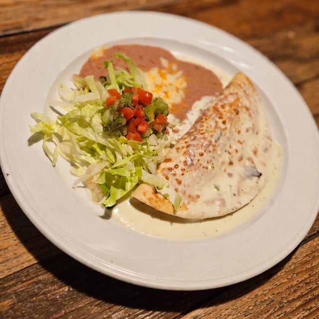 Quesadilla Rellena Lunch.